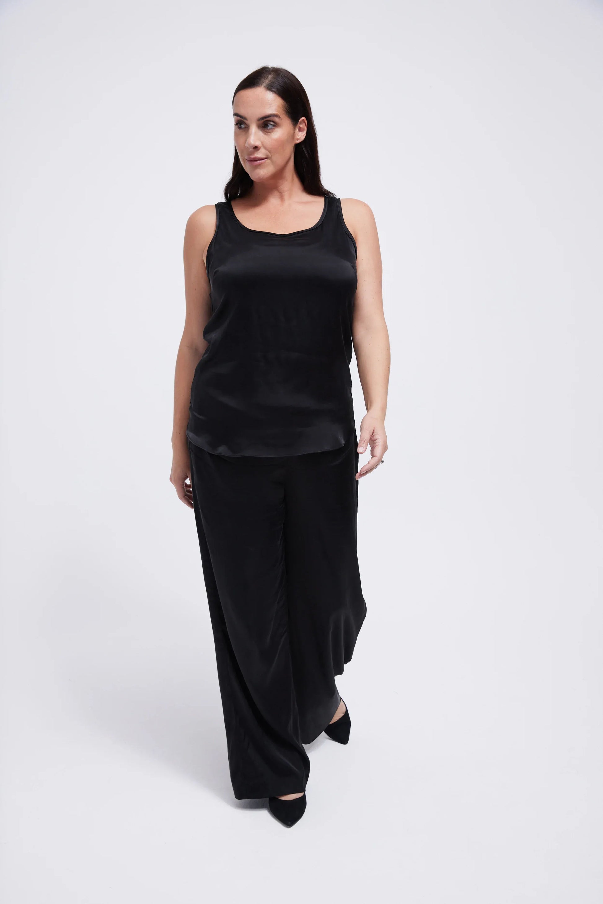 Women's Wide Leg Trouser in Satin